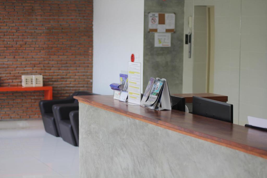 Utd Apartments Sukhumvit Ban Khlong Nang Li Екстериор снимка