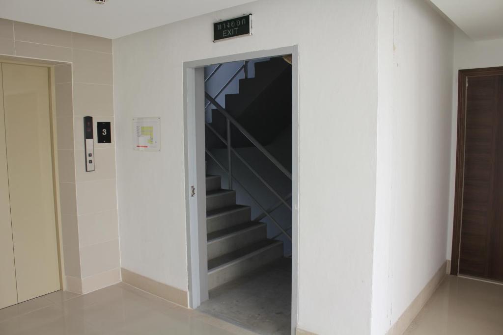 Utd Apartments Sukhumvit Ban Khlong Nang Li Екстериор снимка