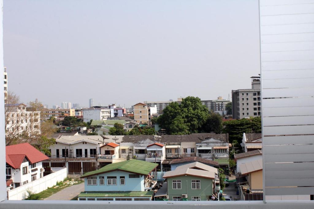Utd Apartments Sukhumvit Ban Khlong Nang Li Стая снимка
