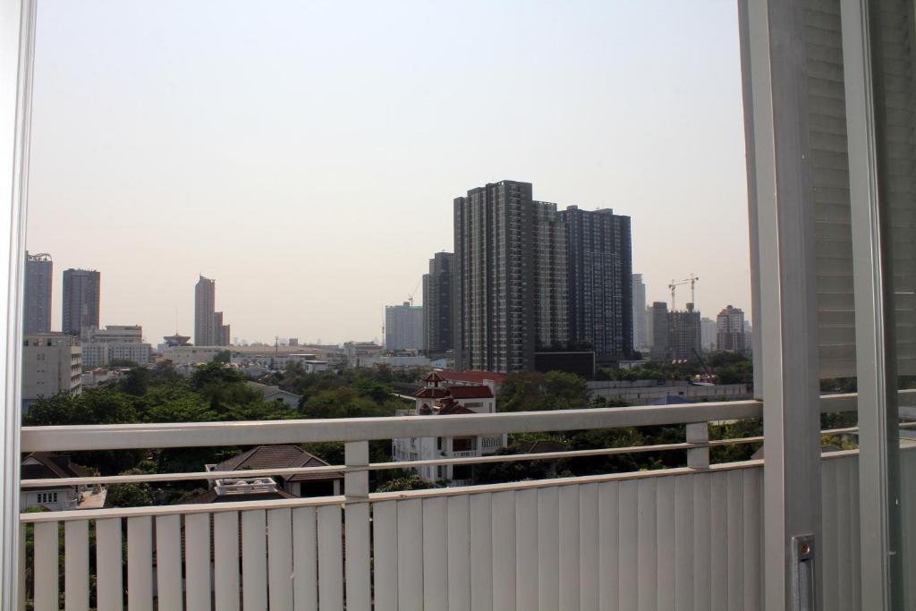 Utd Apartments Sukhumvit Ban Khlong Nang Li Стая снимка