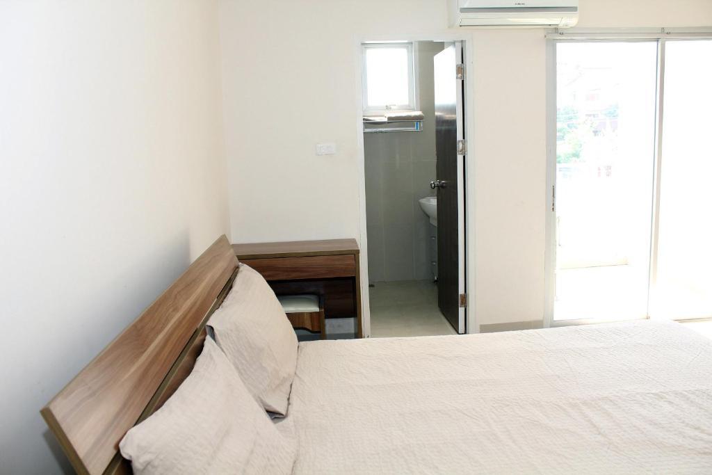 Utd Apartments Sukhumvit Ban Khlong Nang Li Стая снимка